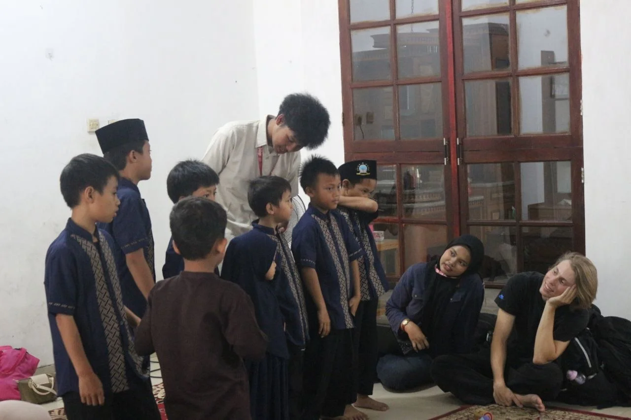 Bermain Tanpa Batas, Anak-Anak dan EP Berbagi Cerita dalam Ruang Lintas Budaya