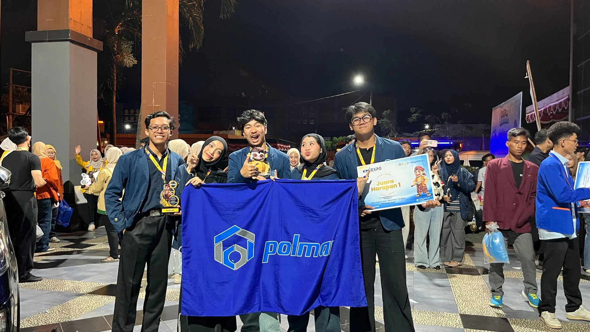 Lewat Donat Tinggi Protein, Lima Mahasiswa UPNVJ Raih Juara 2 UNEX 2026 dan Lolos KMI Expo
