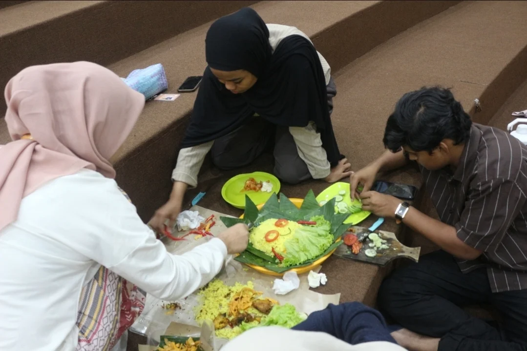 AIESEC in UIN Jakarta Kenalkan Pertukaran Budaya Lewat Indonesian Cooking Lab